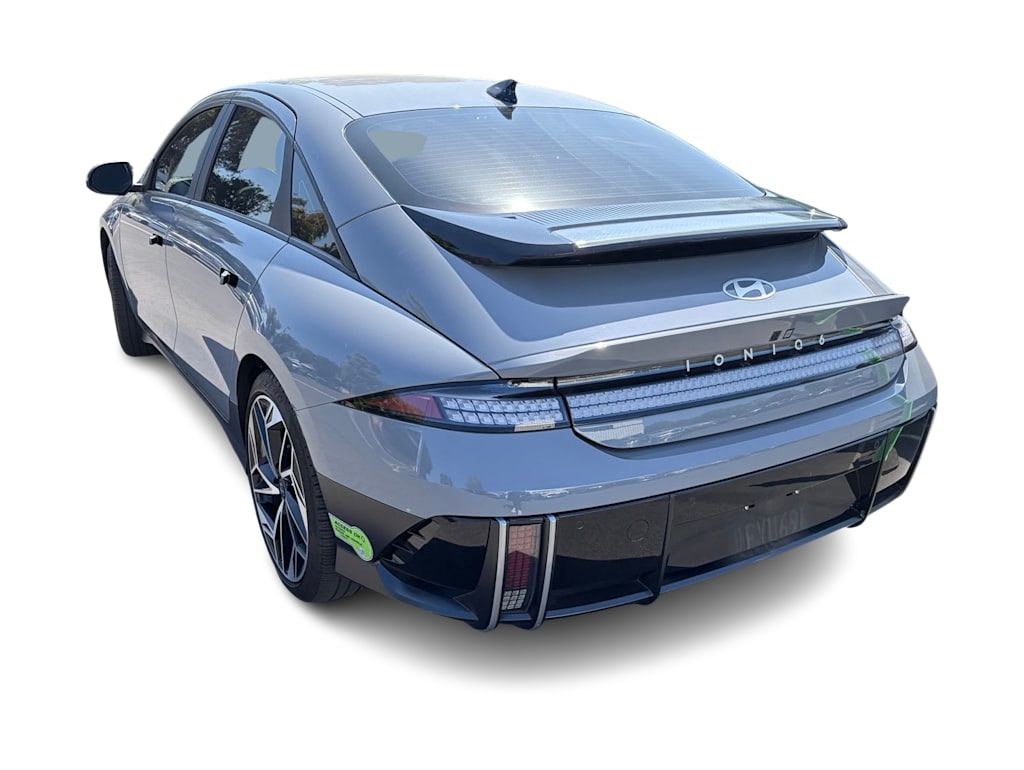 Thumbnail: 2023 Hyundai Ioniq 6 - 3