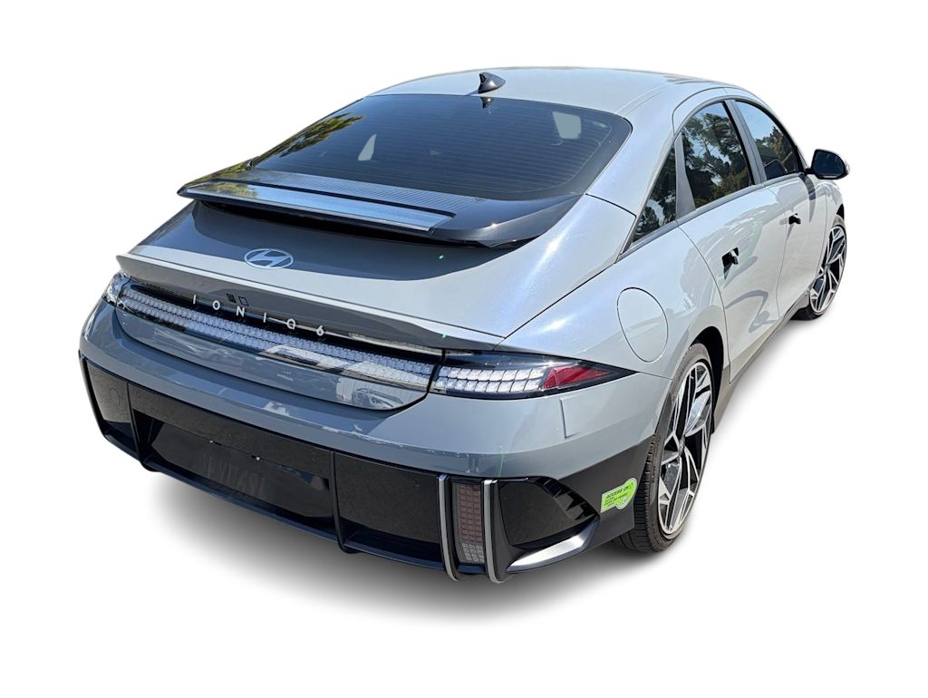Thumbnail: 2023 Hyundai Ioniq 6 - 9