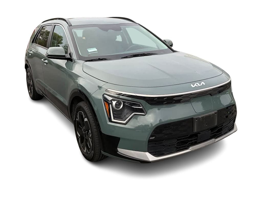 Thumbnail: 2023 Kia Niro - 7