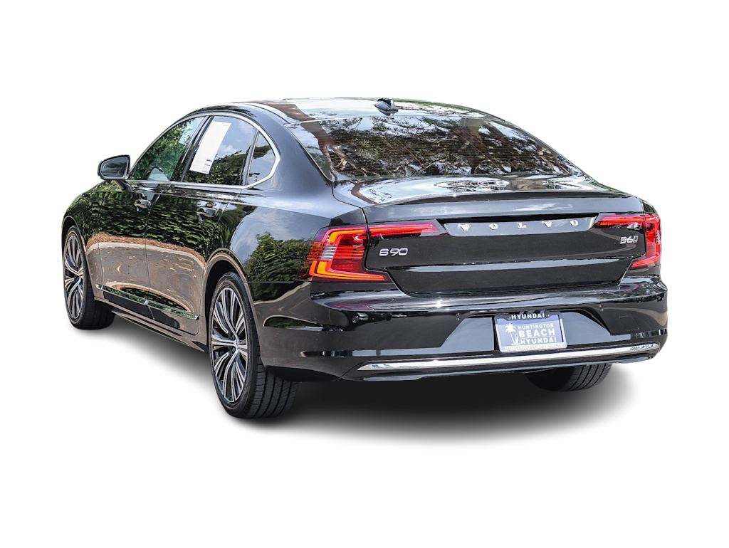 Thumbnail: 2023 Volvo S90 - 3