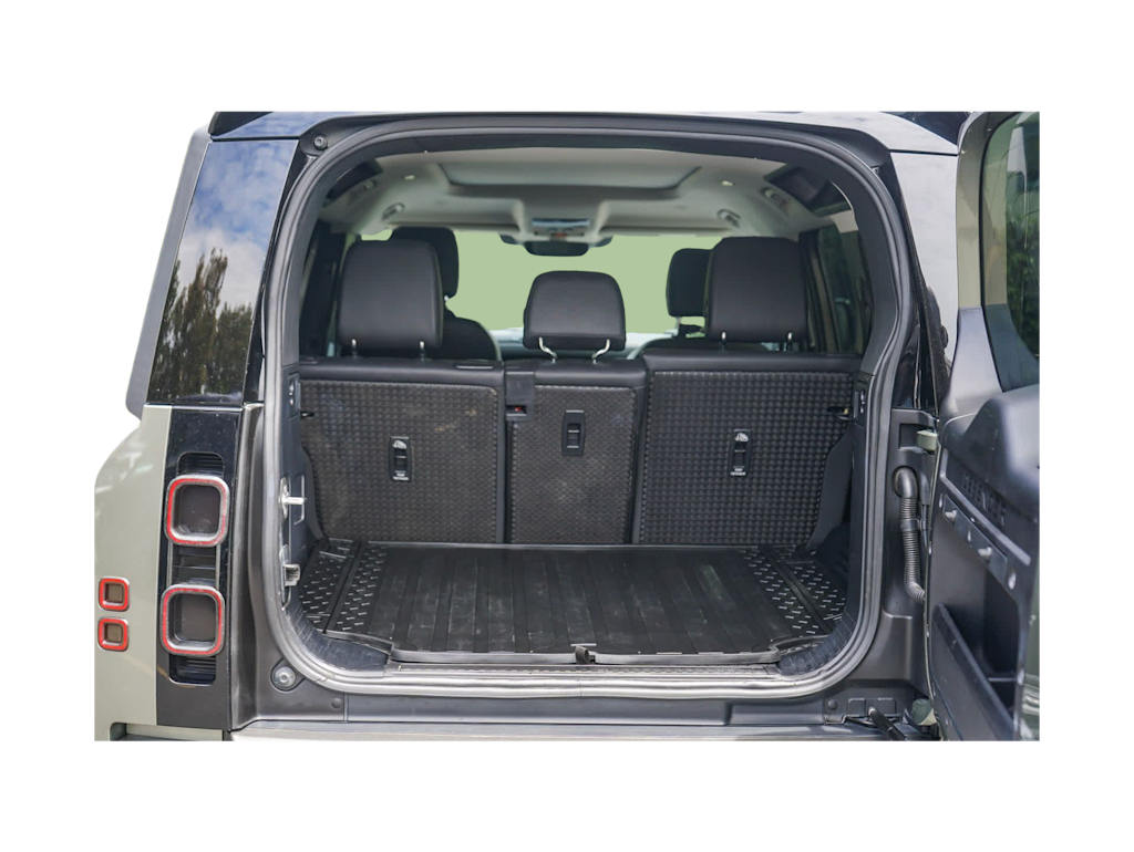 Thumbnail: 2023 Land Rover Defender - 14
