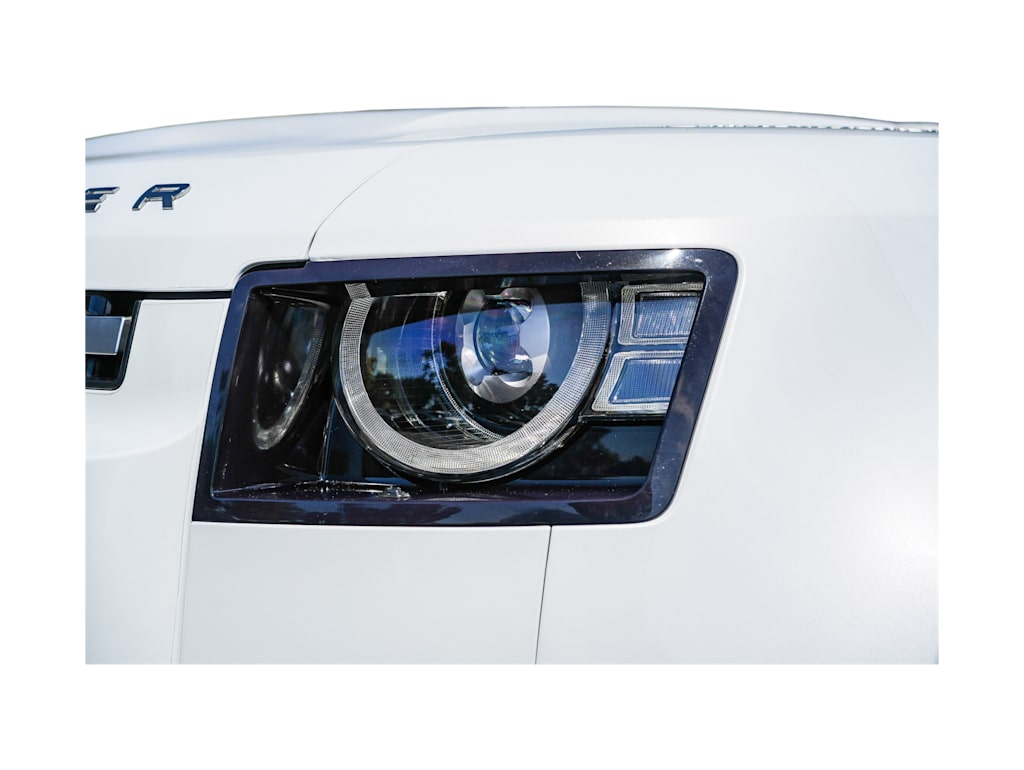 Thumbnail: 2023 Land Rover Defender - 5