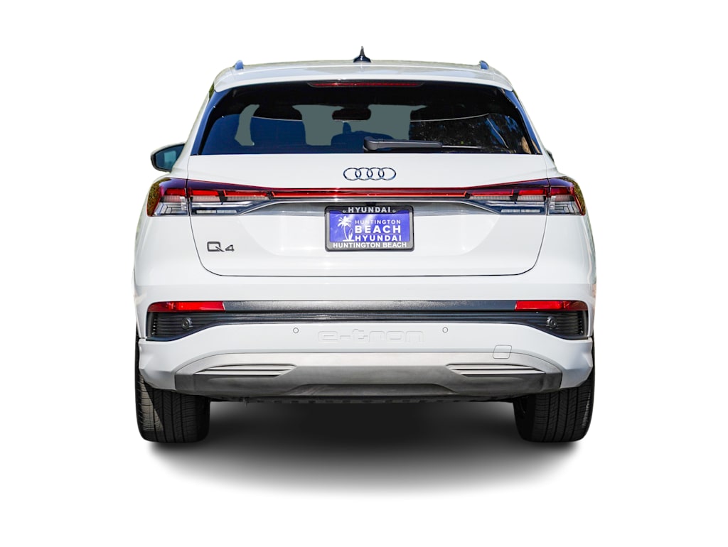 Thumbnail: 2023 Audi Q4 e-tron - 4