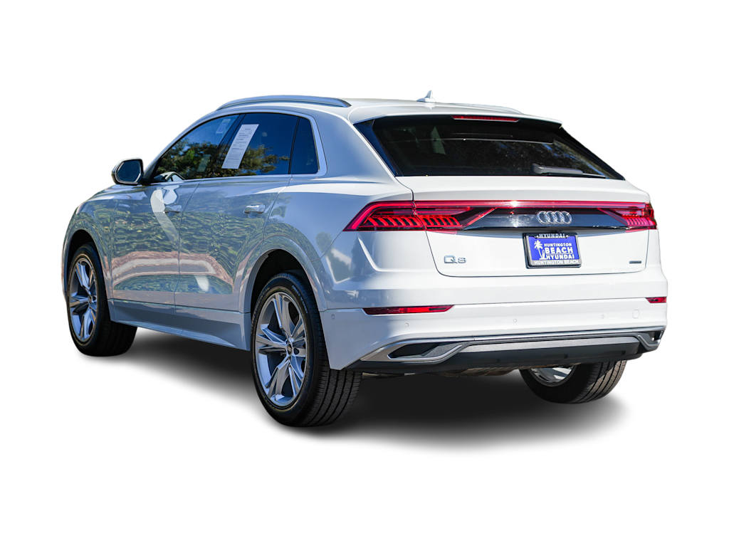 Thumbnail: 2022 Audi Q8 - 3