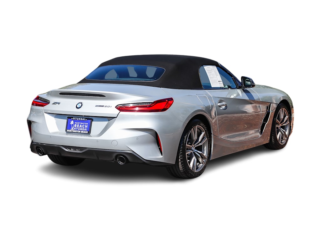 Thumbnail: 2021 BMW Z4 - 18