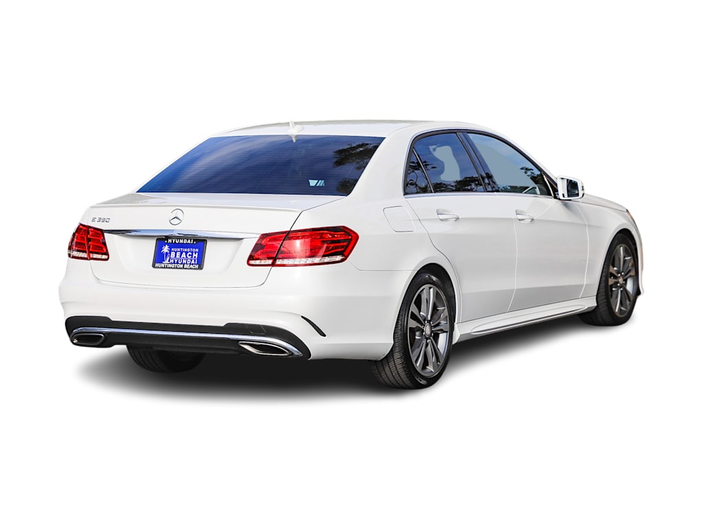Thumbnail: 2016 Mercedes-Benz E-Class - 20