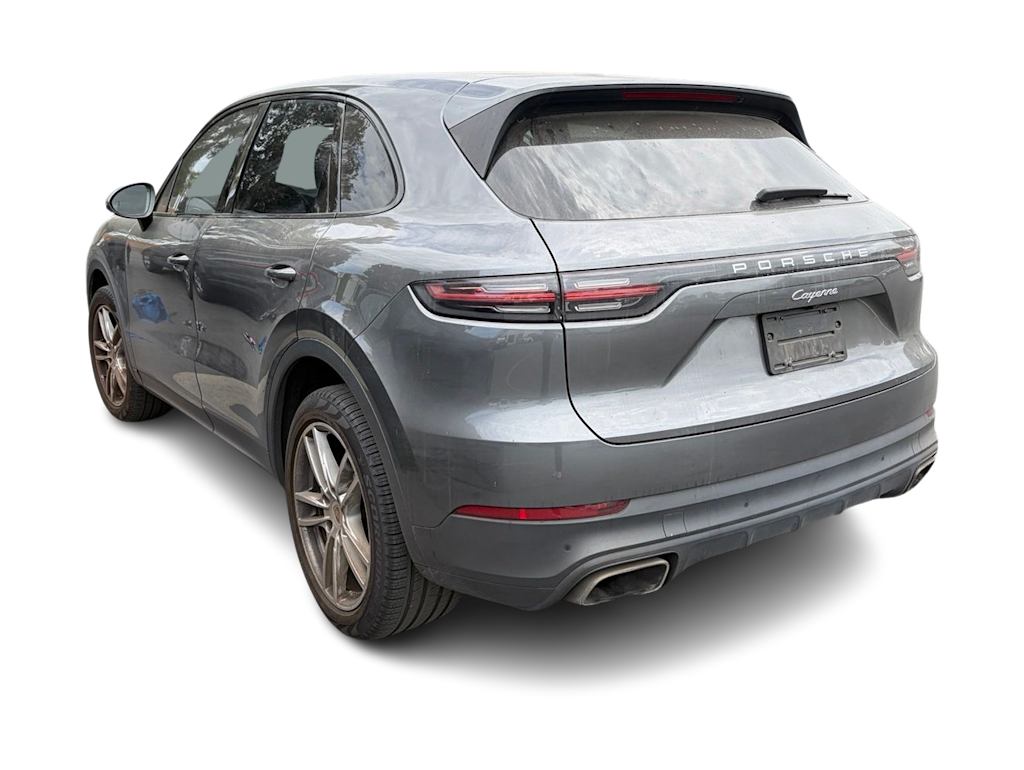 Thumbnail: 2020 Porsche Cayenne - 3