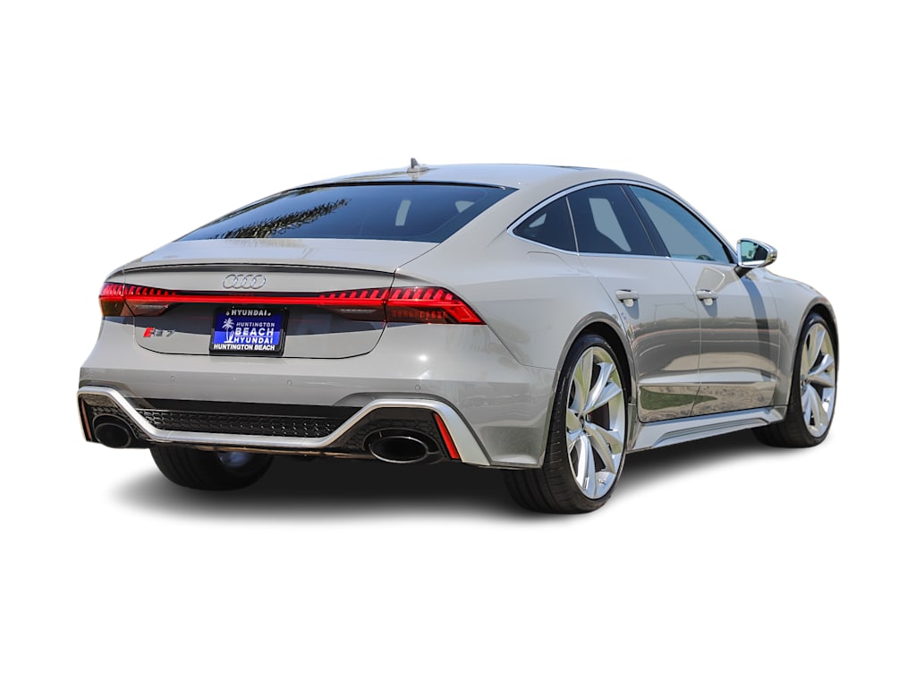Thumbnail: 2021 Audi RS 7 - 21