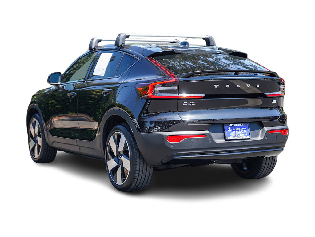 Thumbnail: 2023 Volvo C40 - 3