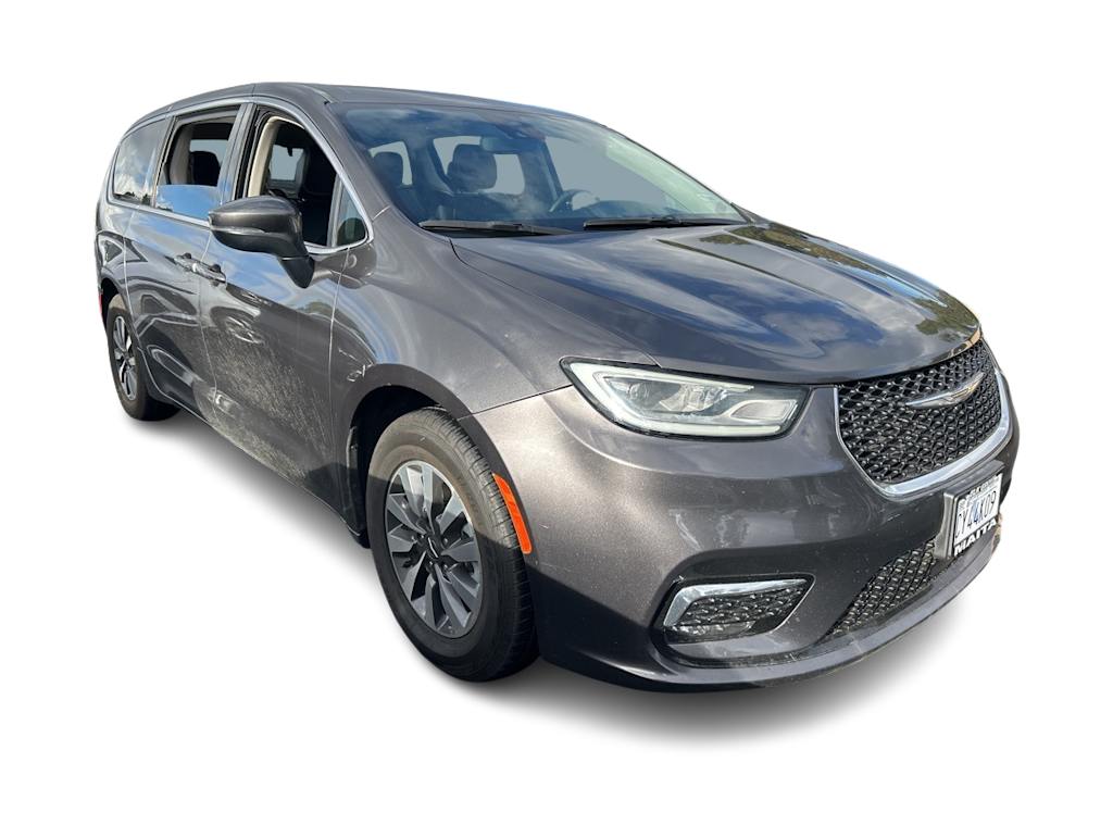 Thumbnail: 2023 Chrysler Pacifica - 10