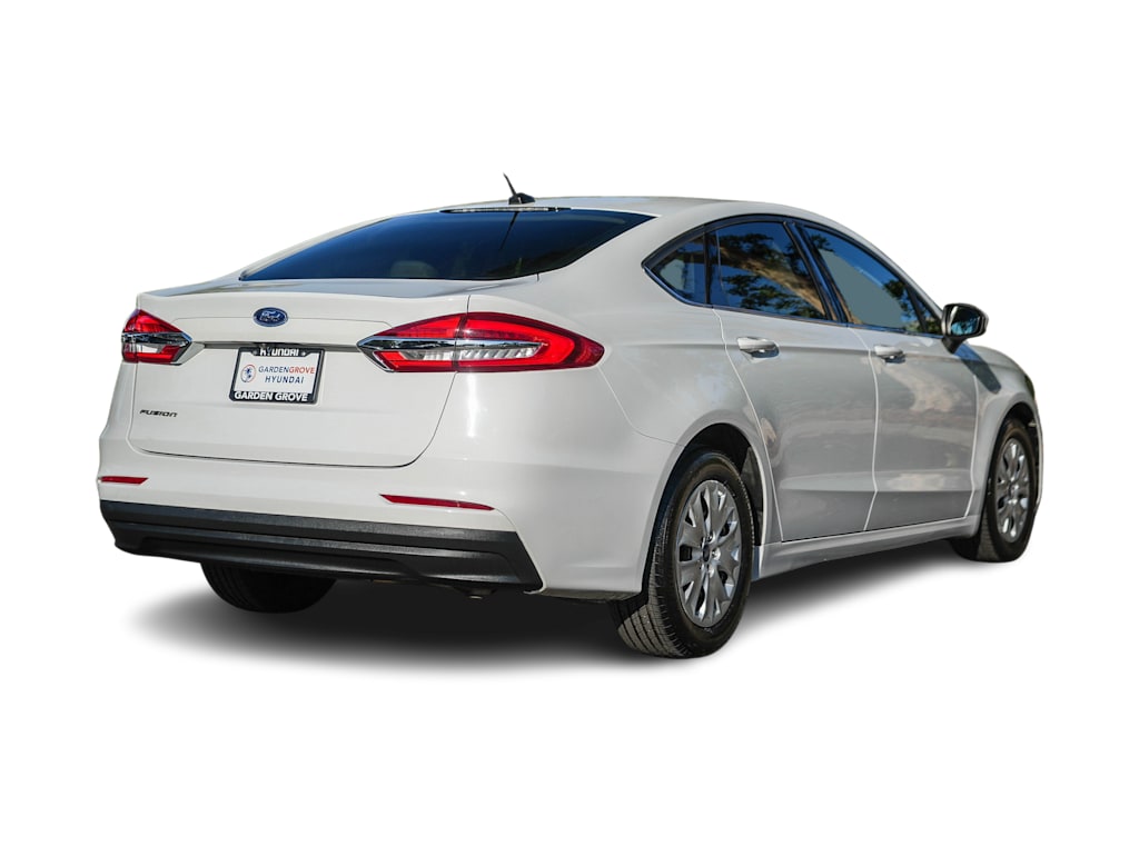 Thumbnail: 2019 Ford Fusion - 19