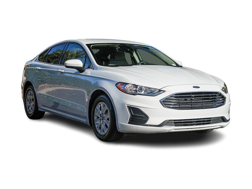 Thumbnail: 2019 Ford Fusion - 18