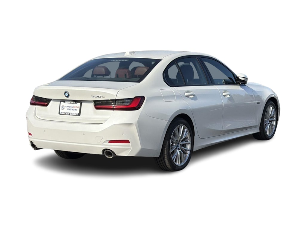 Thumbnail: 2023 BMW 3 Series - 21