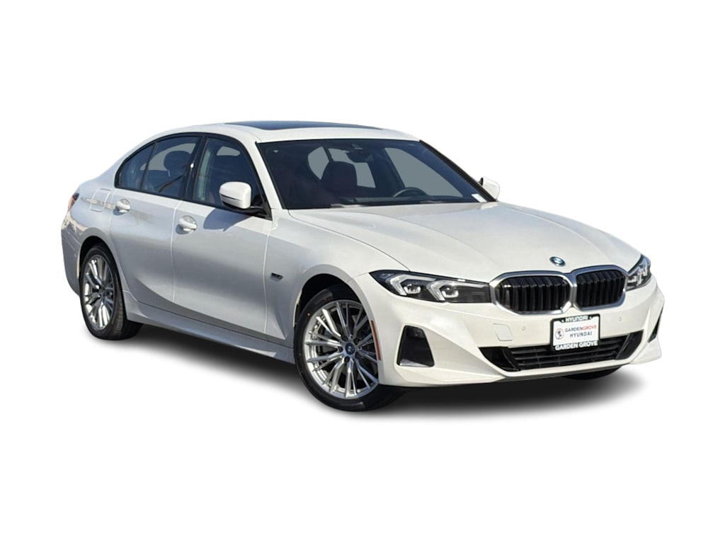 Thumbnail: 2023 BMW 3 Series - 19