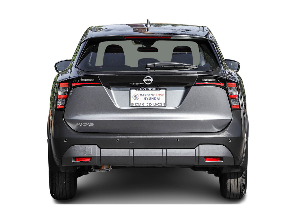 Thumbnail: 2025 Nissan Kicks - 4