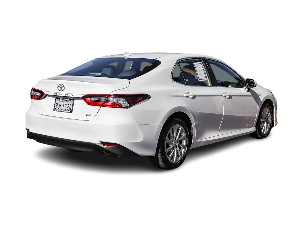 Thumbnail: 2024 Toyota Camry - 18