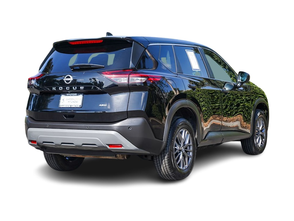 Thumbnail: 2023 Nissan Rogue - 20