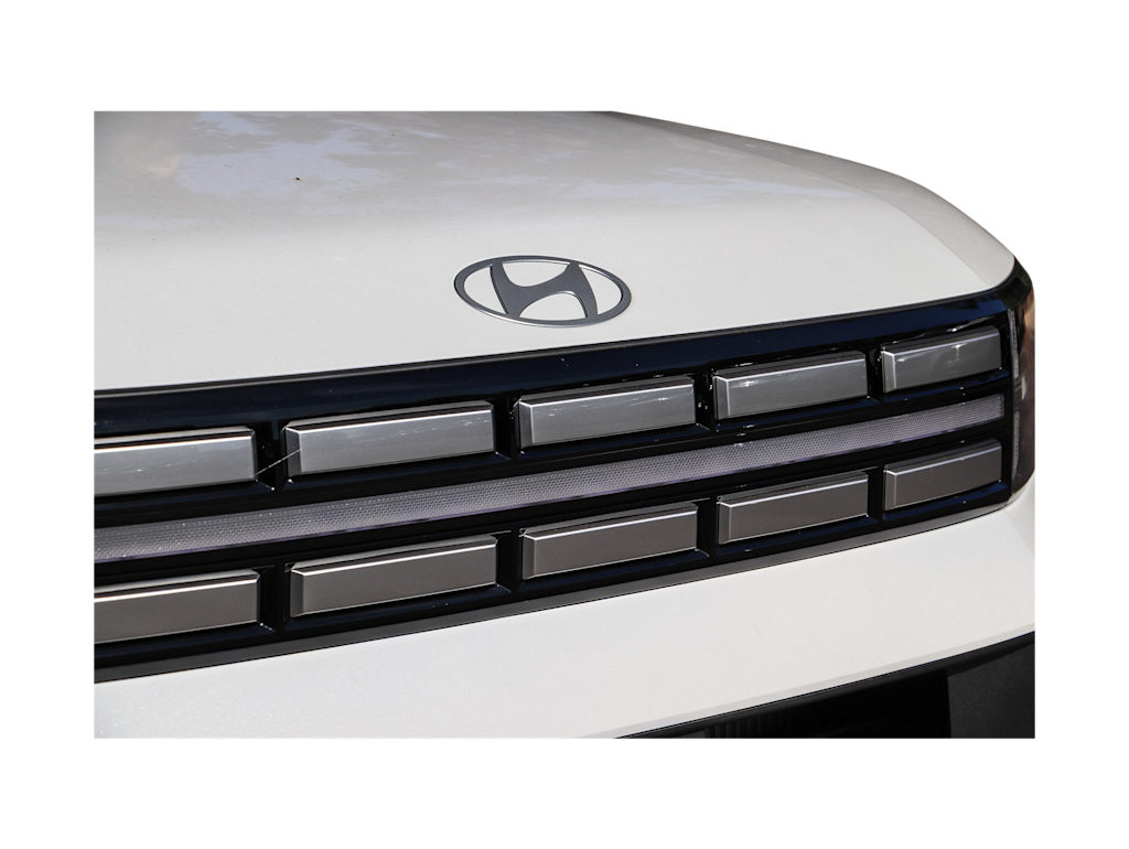 Thumbnail: 2027 Hyundai Santa Fe - 16
