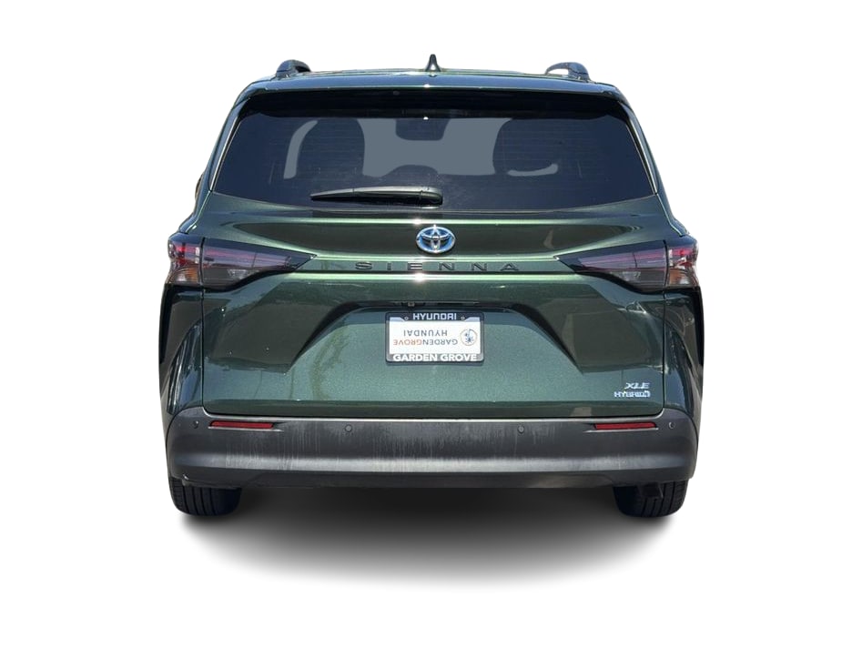 Thumbnail: 2023 Toyota Sienna - 5