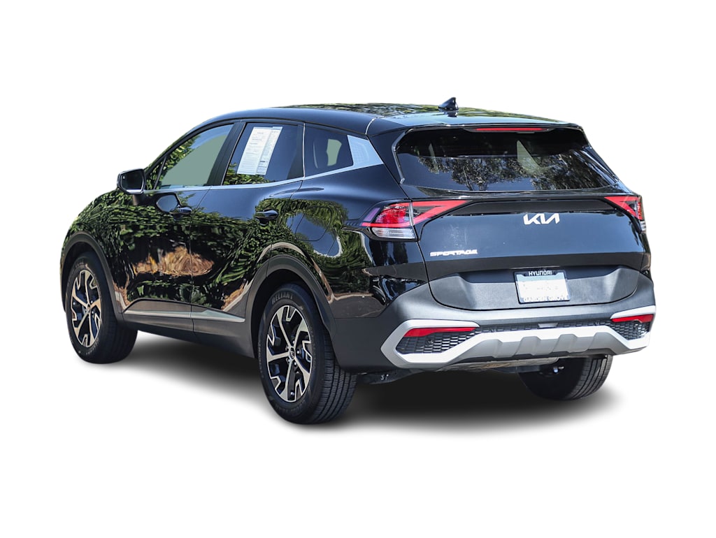Thumbnail: 2023 Kia Sportage - 3