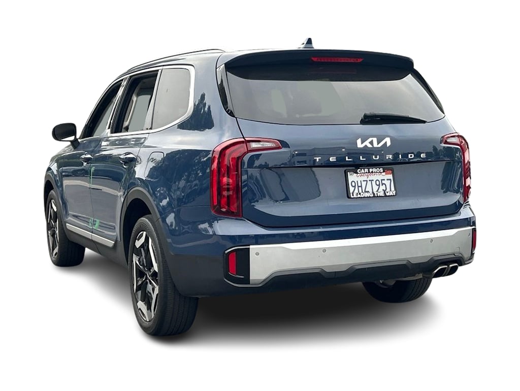 Thumbnail: 2024 Kia Telluride - 3
