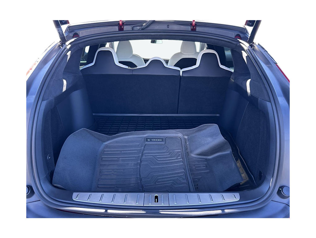 Thumbnail: 2021 Tesla Model X - 15