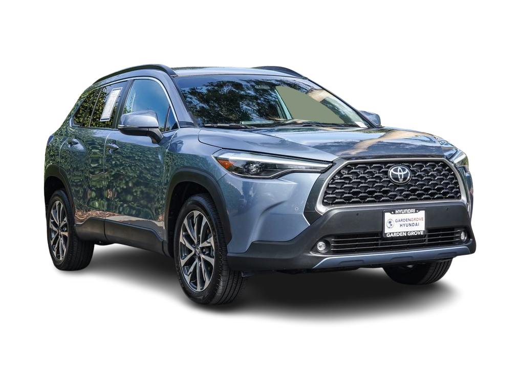 Thumbnail: 2023 Toyota Corolla Cross - 19