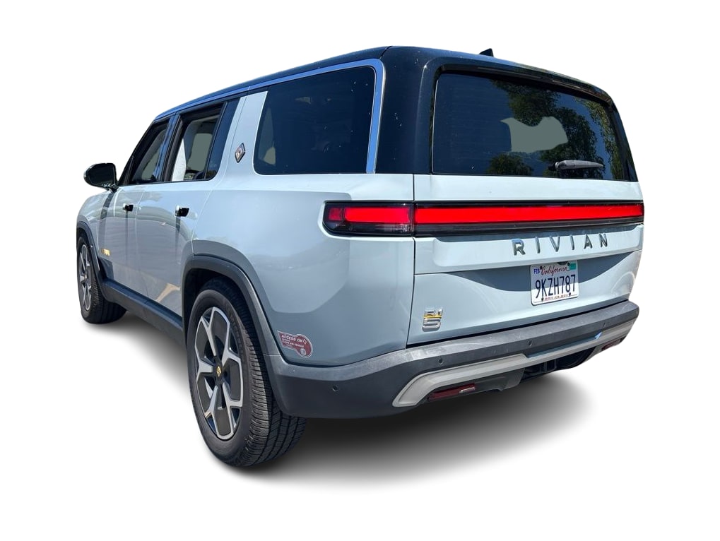 Thumbnail: 2024 Rivian R1S - 3
