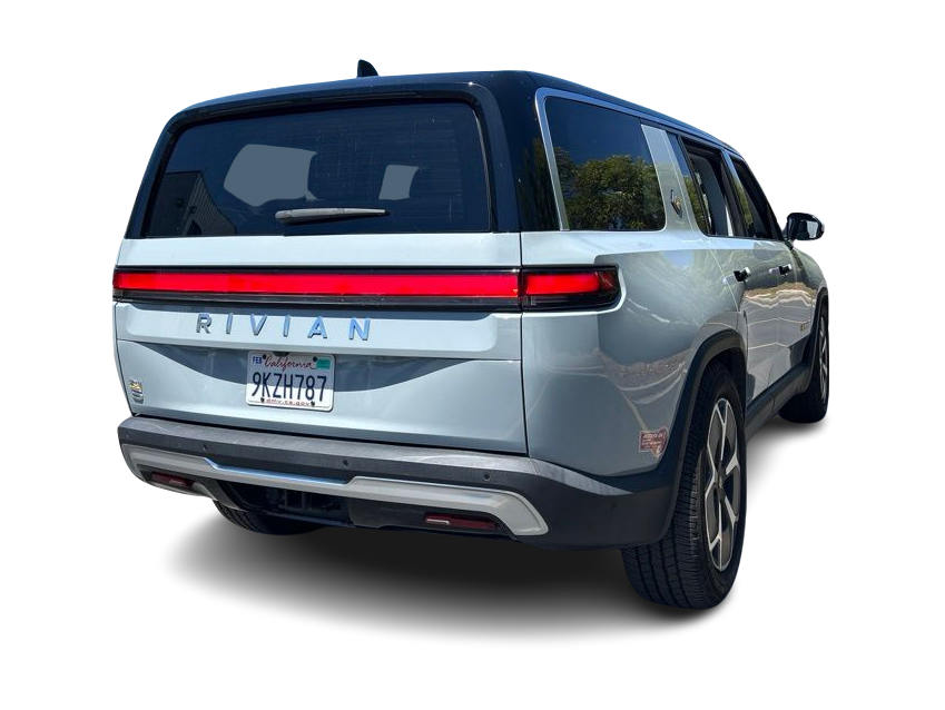Thumbnail: 2024 Rivian R1S - 11