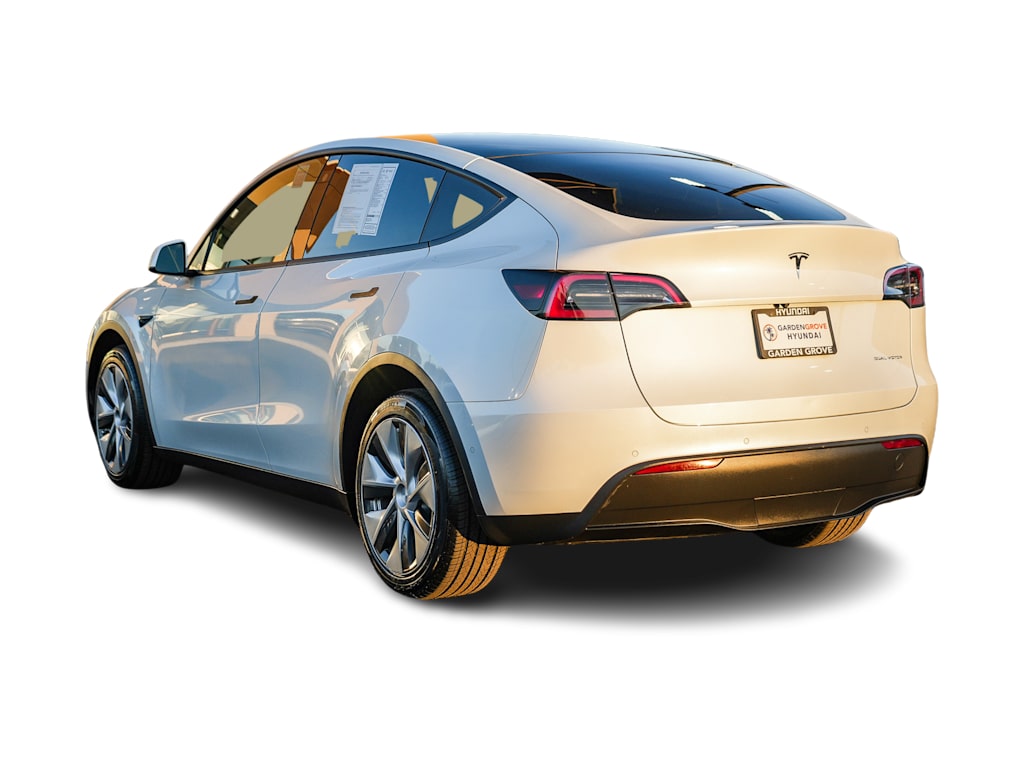 Thumbnail: 2022 Tesla Model Y - 3
