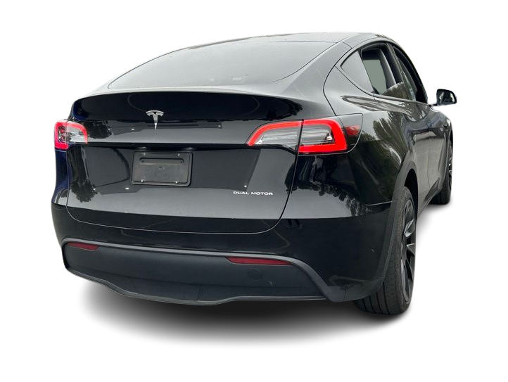 Thumbnail: 2023 Tesla Model Y - 8
