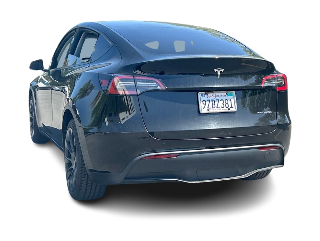 Thumbnail: 2024 Tesla Model Y - 3