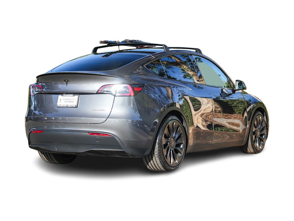 Thumbnail: 2023 Tesla Model Y - 17