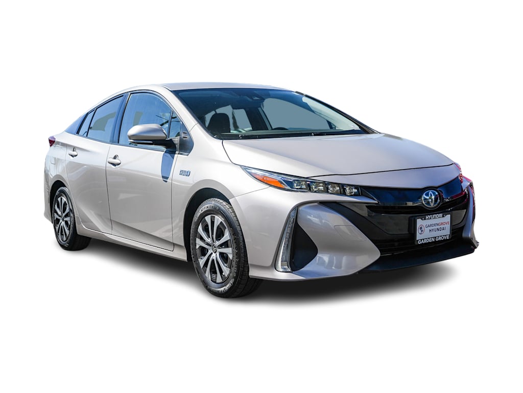 Thumbnail: 2021 Toyota Prius Prime - 17