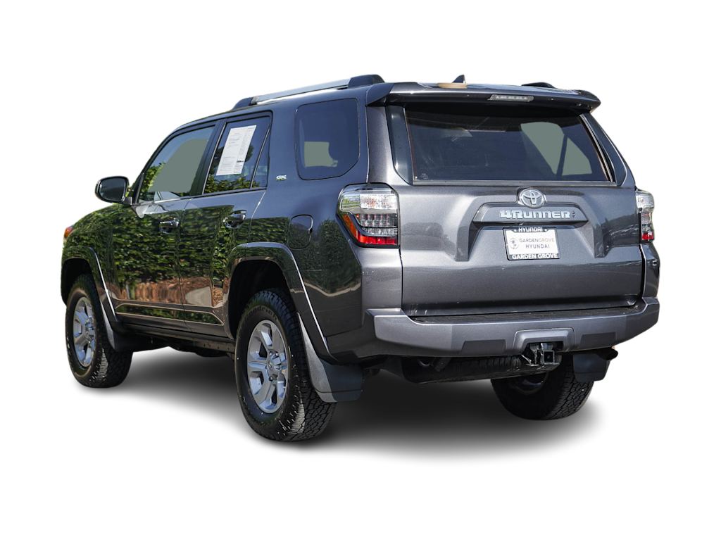 Thumbnail: 2022 Toyota 4Runner - 3