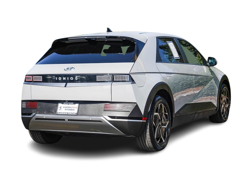 Thumbnail: 2024 Hyundai Ioniq 5 - 17