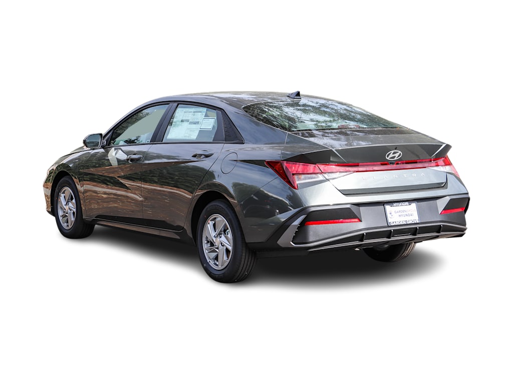 Thumbnail: 2026 Hyundai Elantra - 3