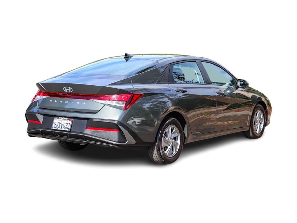Thumbnail: 2025 Hyundai Elantra - 14