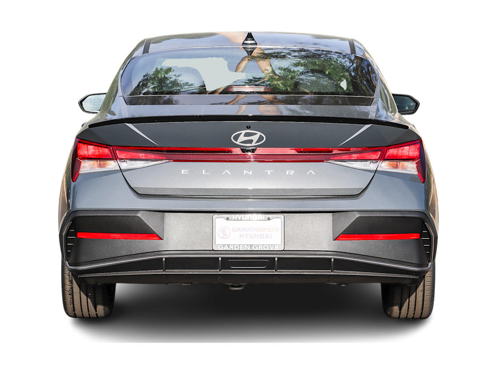 Thumbnail: 2026 Hyundai Elantra - 4