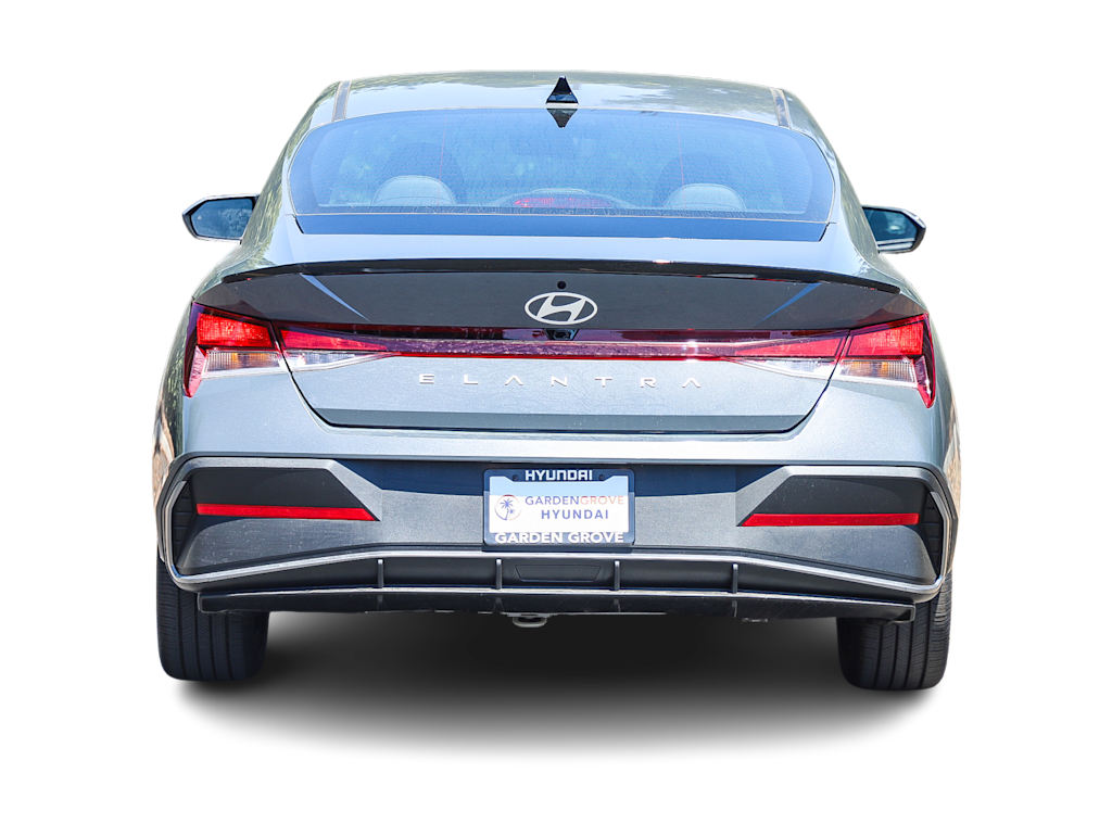 Thumbnail: 2026 Hyundai Elantra - 4