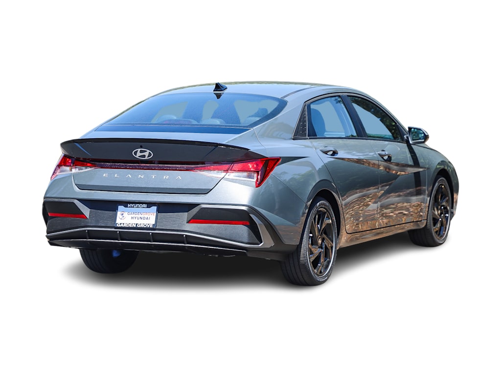 Thumbnail: 2026 Hyundai Elantra - 19