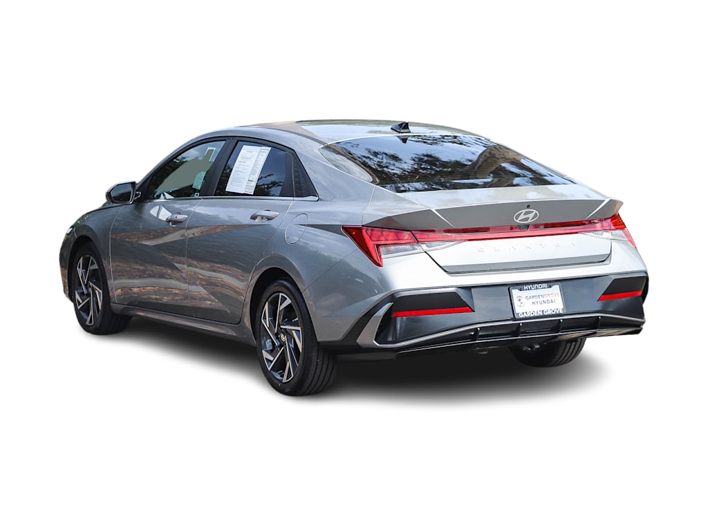 Thumbnail: 2024 Hyundai Elantra - 3