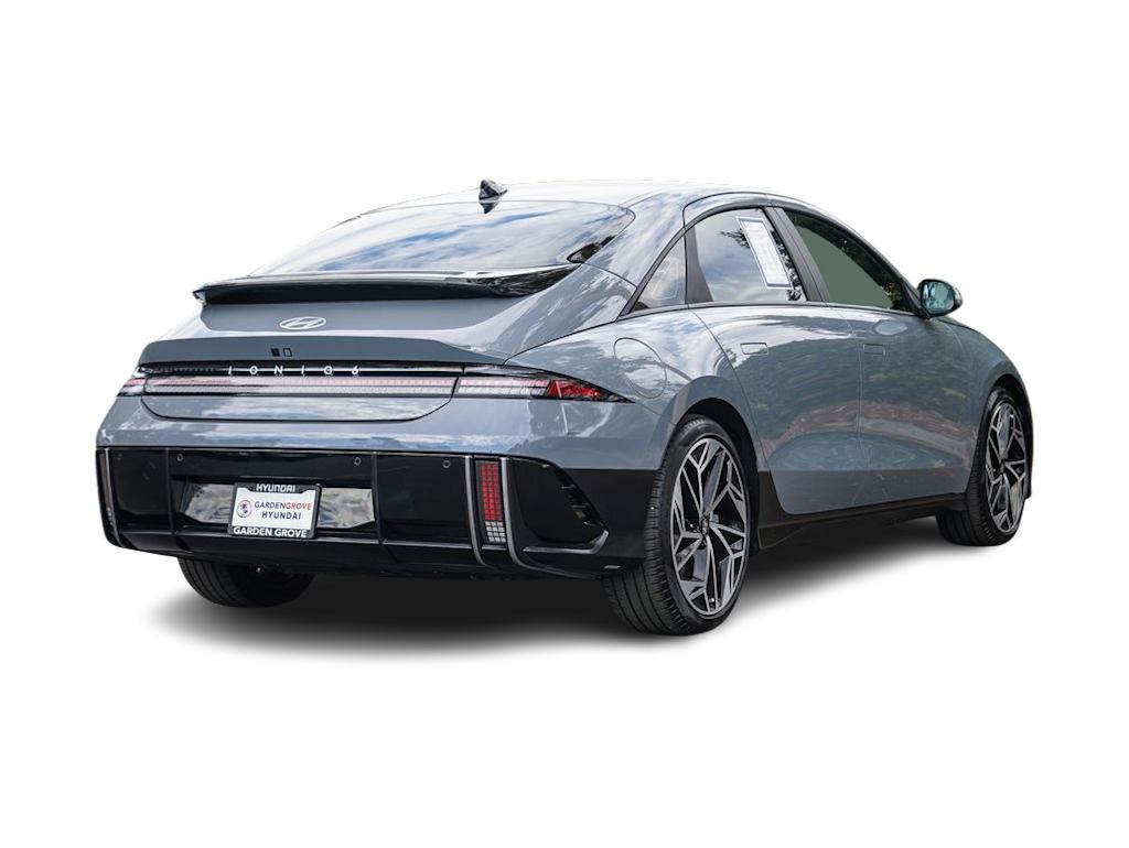 Thumbnail: 2024 Hyundai Ioniq 6 - 17