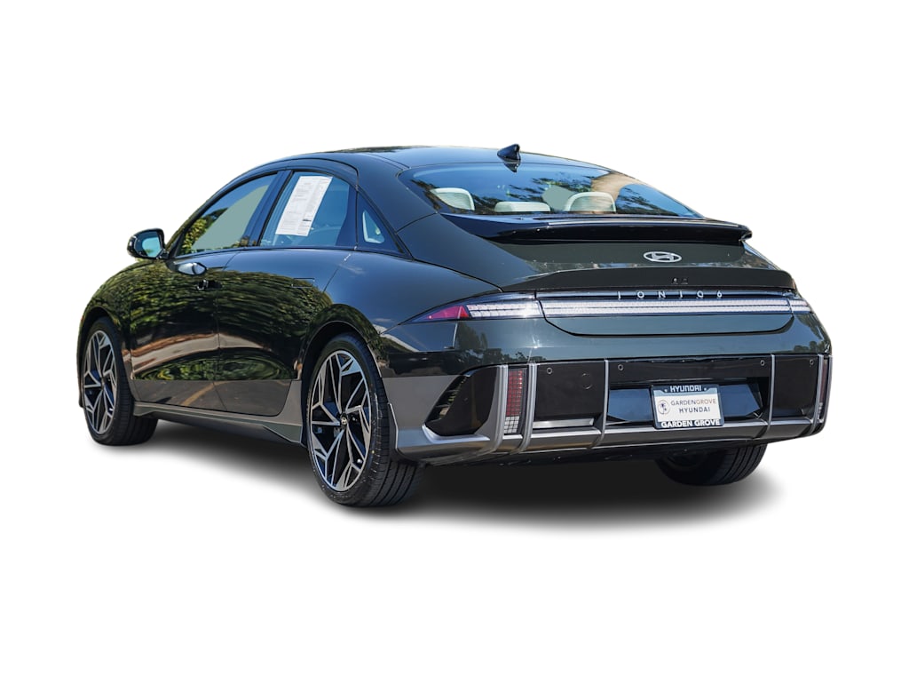 Thumbnail: 2023 Hyundai Ioniq 6 - 3