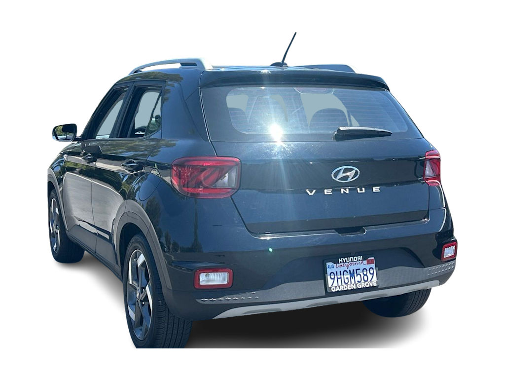 Thumbnail: 2023 Hyundai Venue - 3