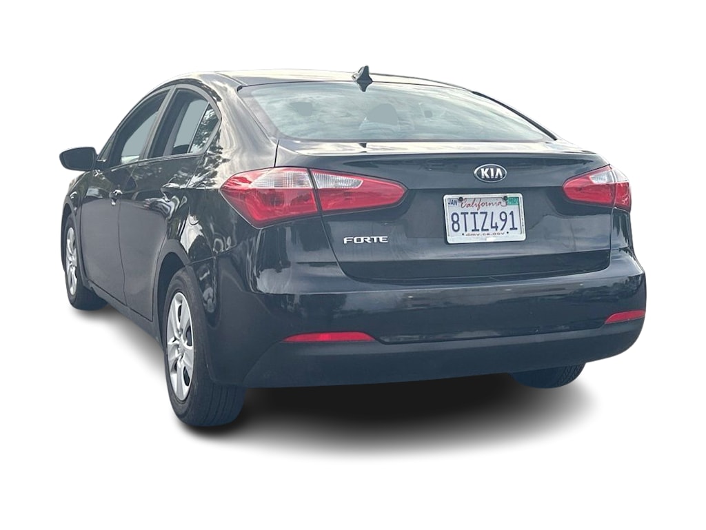 Thumbnail: 2016 Kia Forte - 3