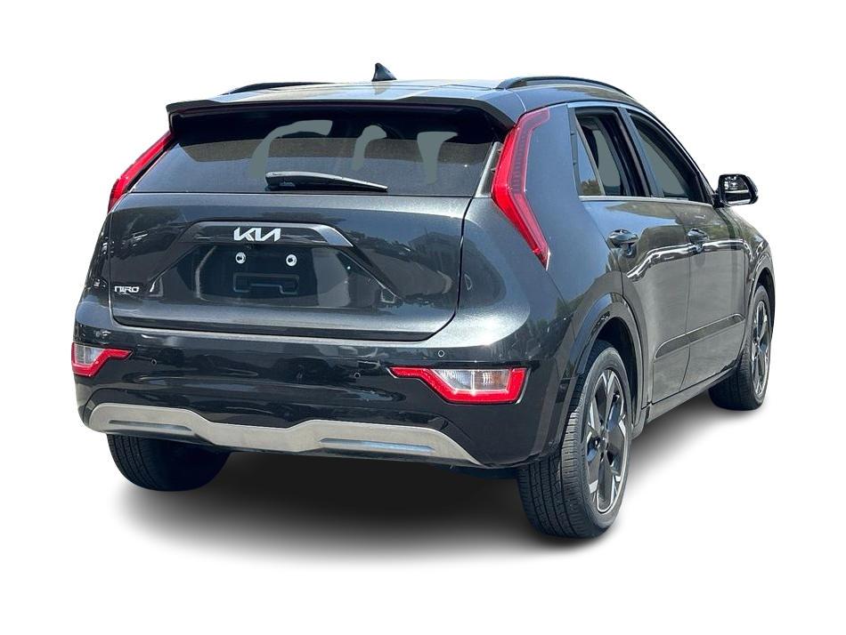 Thumbnail: 2023 Kia Niro - 5