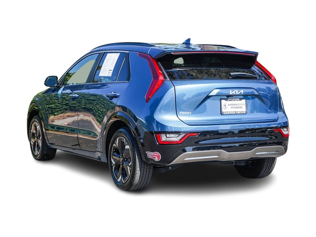Thumbnail: 2024 Kia Niro - 3