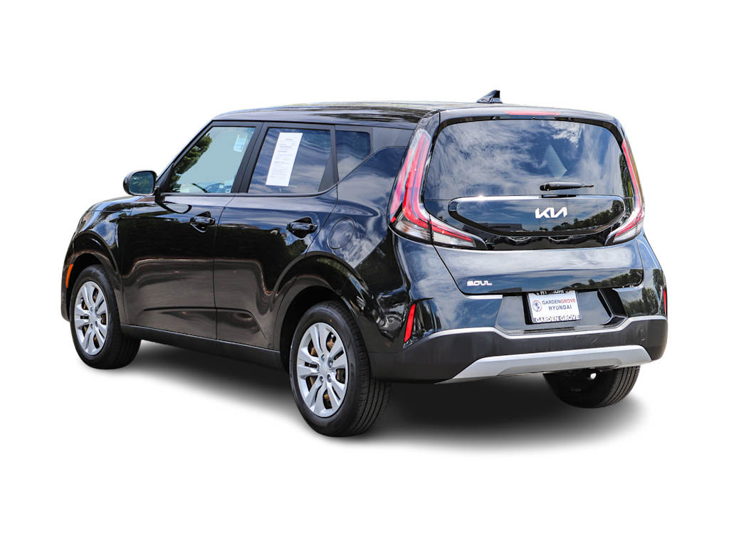 Thumbnail: 2023 Kia Soul - 3