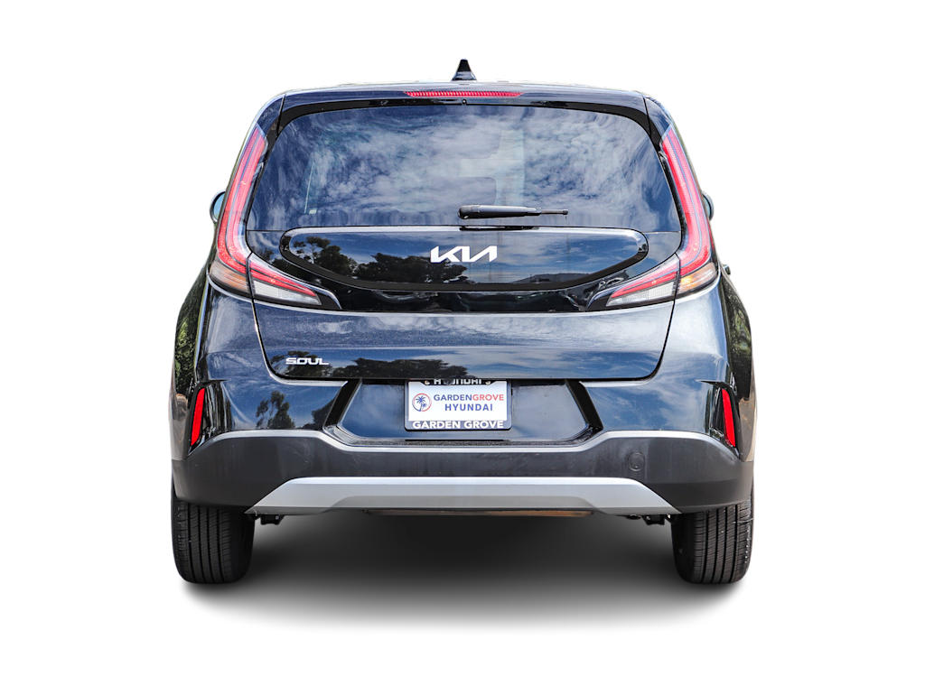 Thumbnail: 2023 Kia Soul - 4